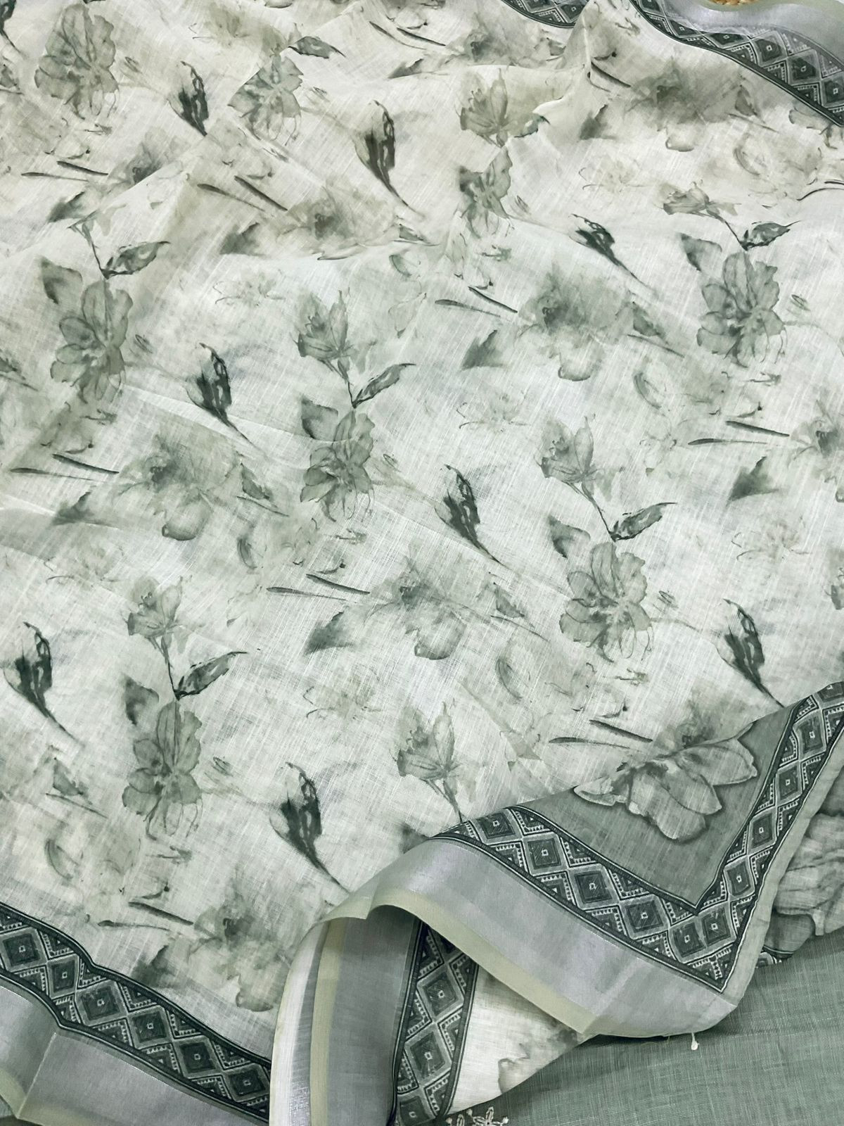 Soft Linen Jute Cotton Printed Embroidered Suit - Green