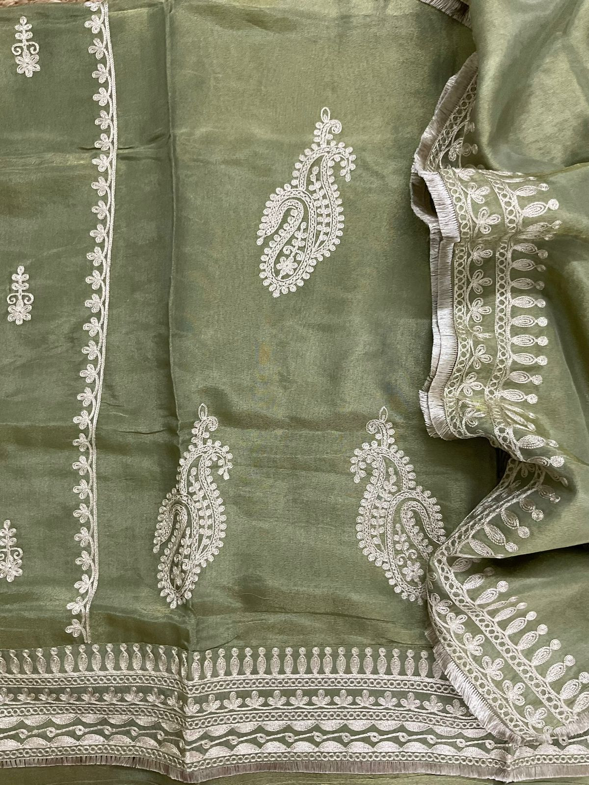 Soft Fine Tissue Shimmer Silk Embroidered Suit - Green