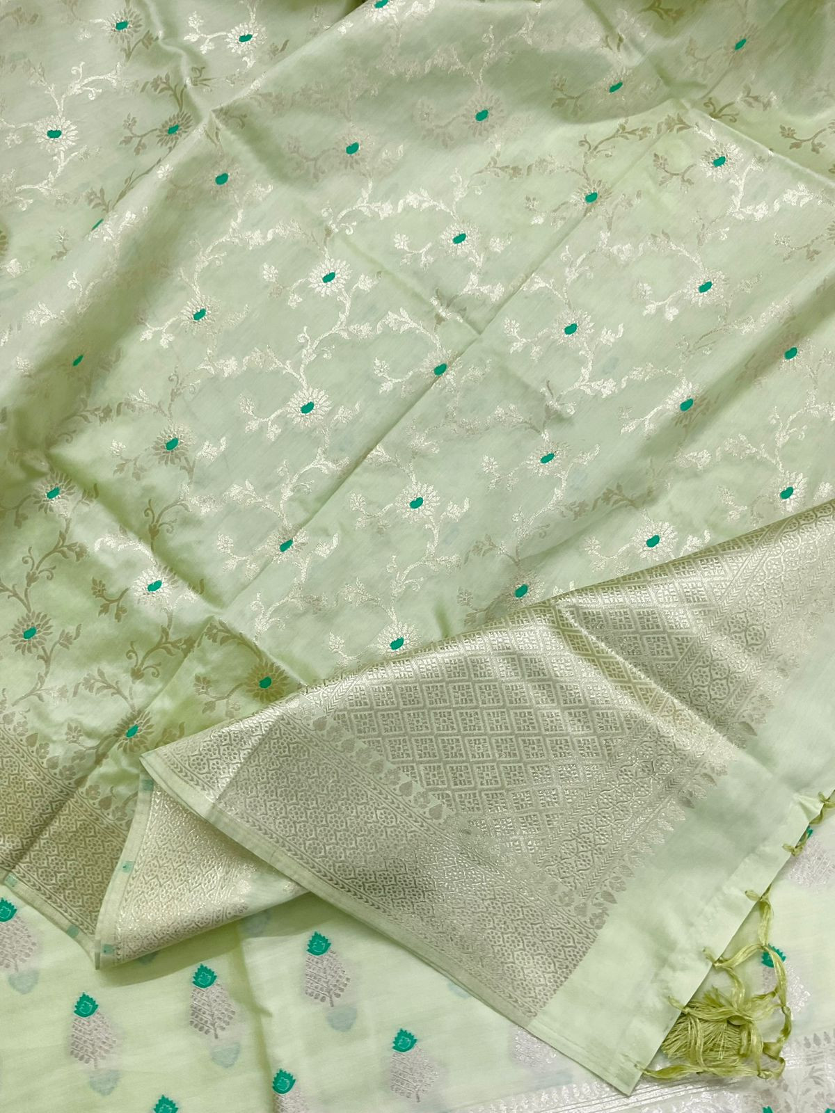 Pure Chanderi Silk Banarasi Weaved Suit - Green