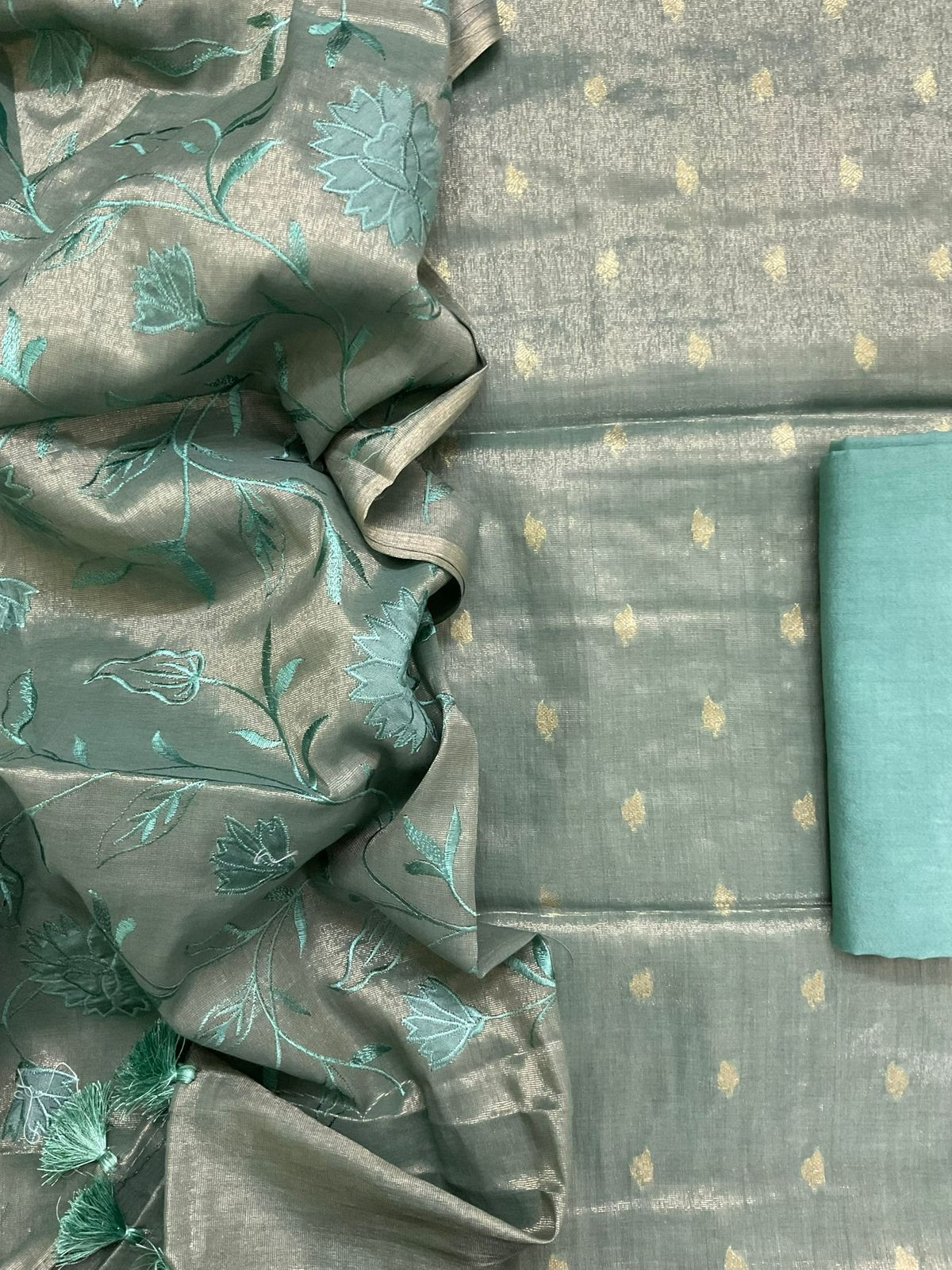 Soft Fine Tissue Shimmer Silk Banarasi Weaved Embroidered Suit - Green