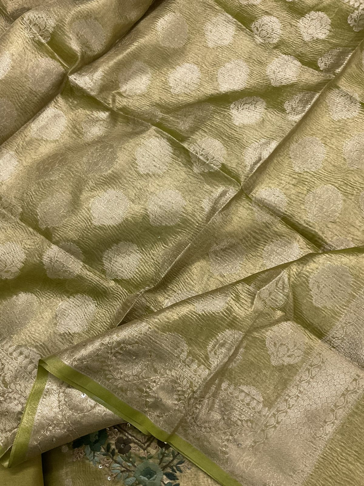 Soft Tissue Shimmer Silk Banarasi Weaved Embroidered Suit - Green