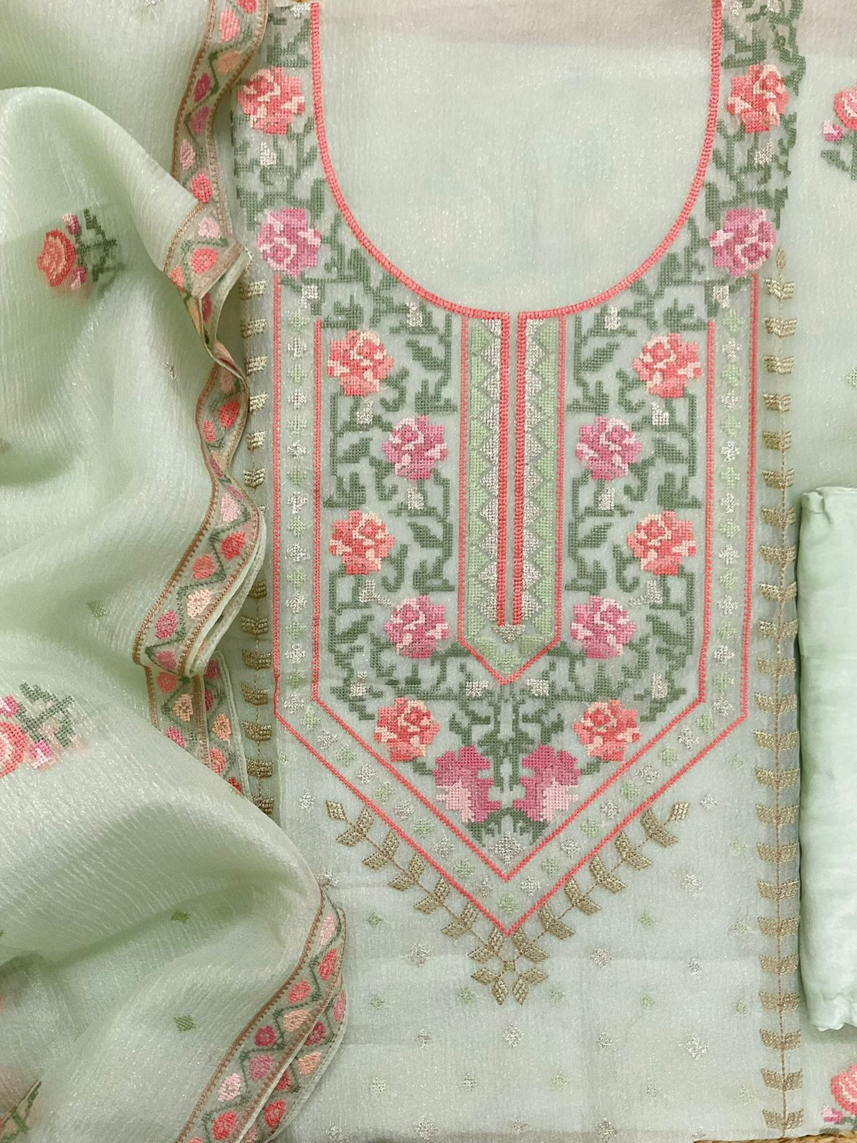 Pure Crushed Shimmer Silk Embroidered Suit - Green