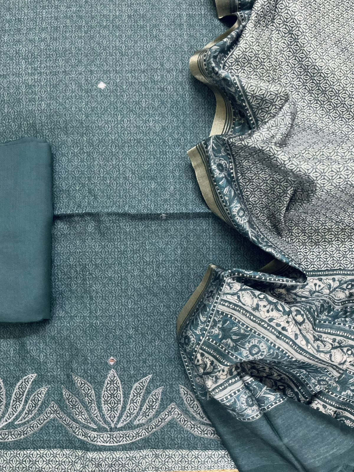 Soft Semi Tussar Silk Printed Embroidered Suit - Grey