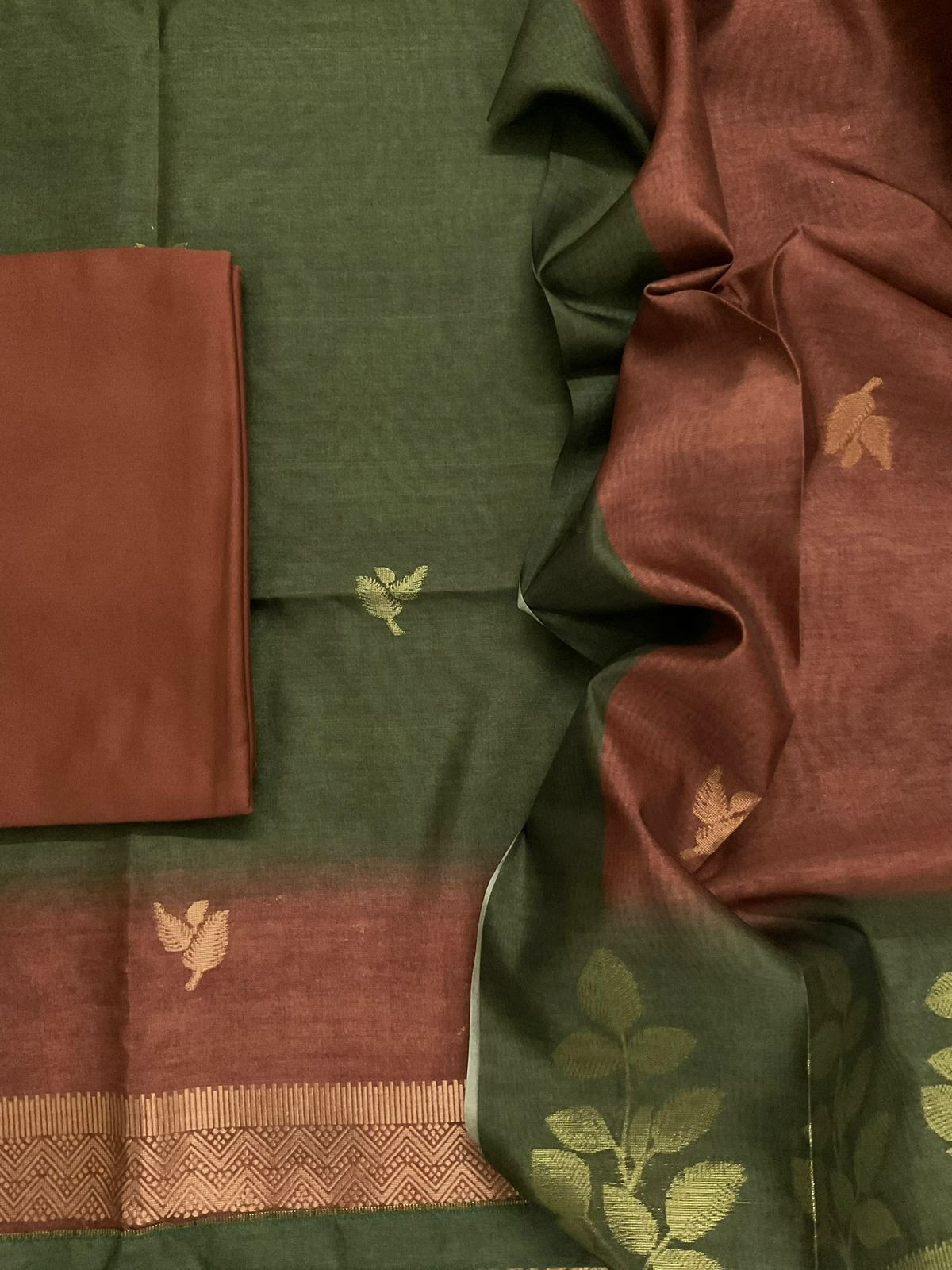 Soft Semi Tussar Silk Jamdani Weaved Suit - Green