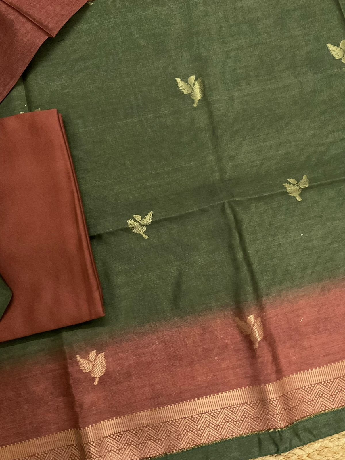 Soft Semi Tussar Silk Jamdani Weaved Suit - Green