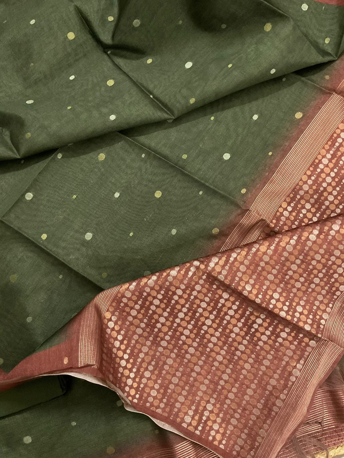 Soft Semi Tussar Silk Jamdani Weaved Suit - Green