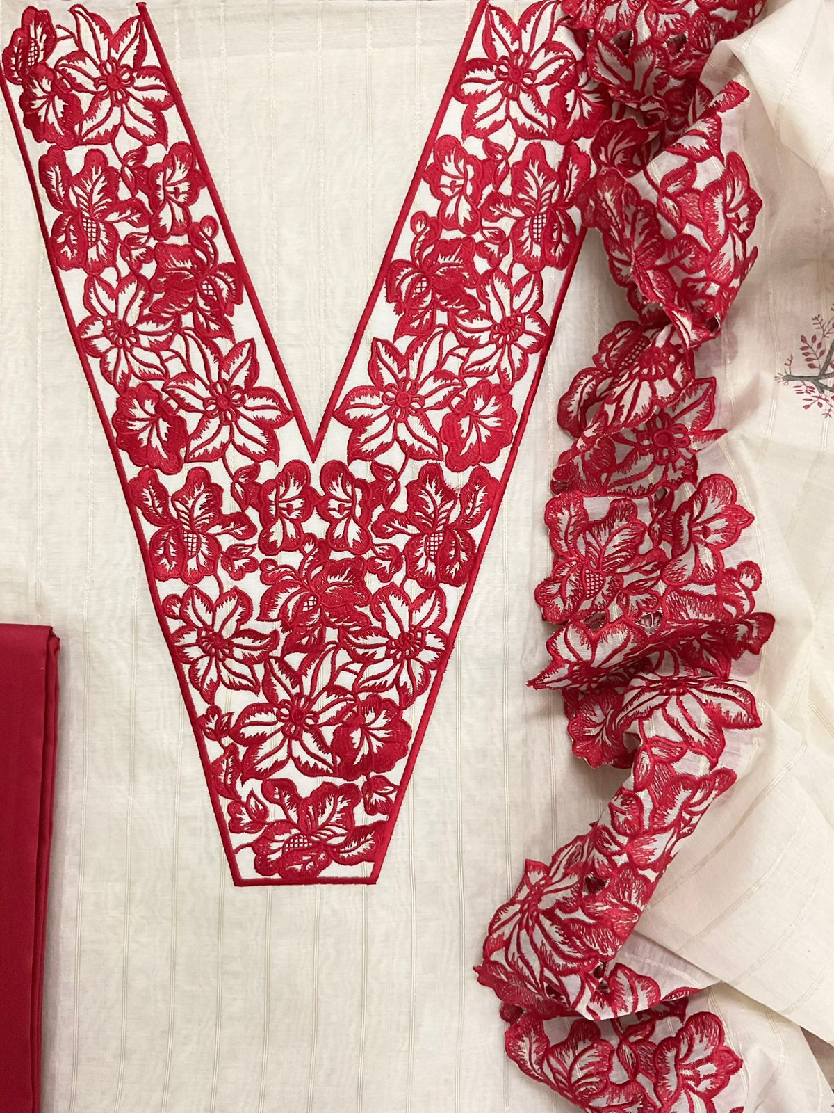 Pure Mul Chanderi Self Weaved Printed Embroidered Suit - Cream