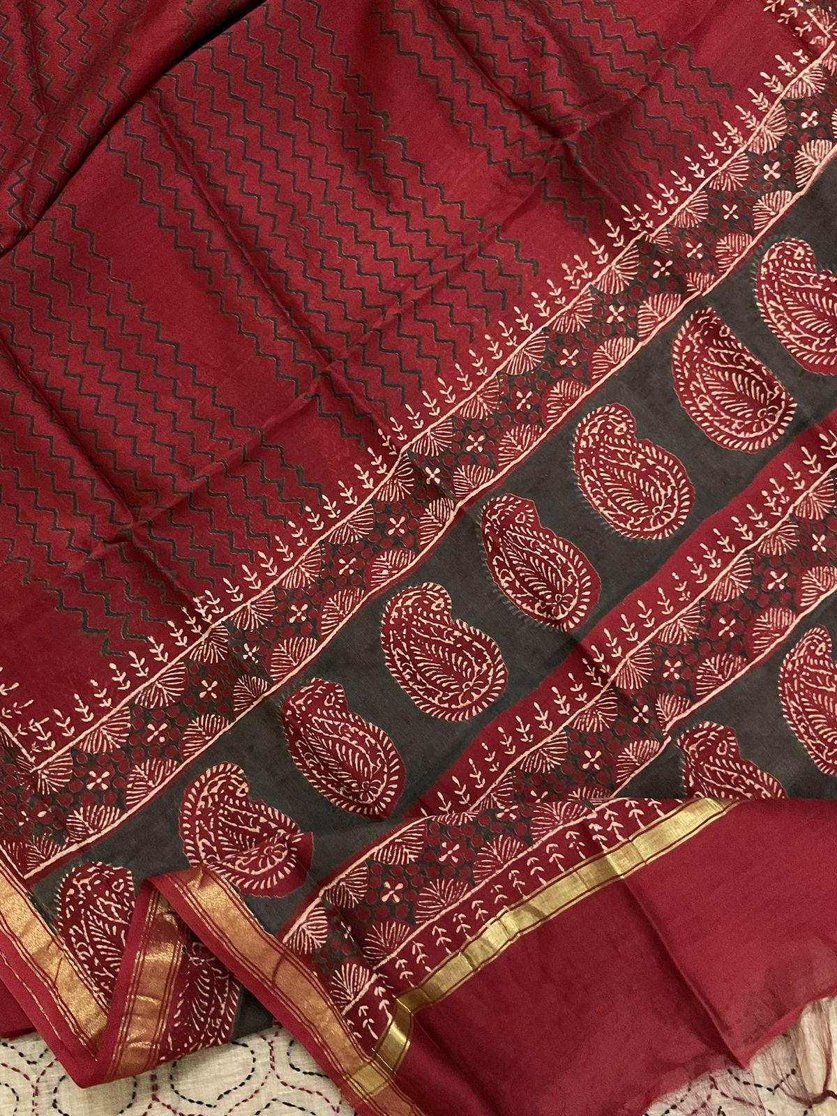 Soft Slub Chanderi Printed Embroidered Suit - Beige