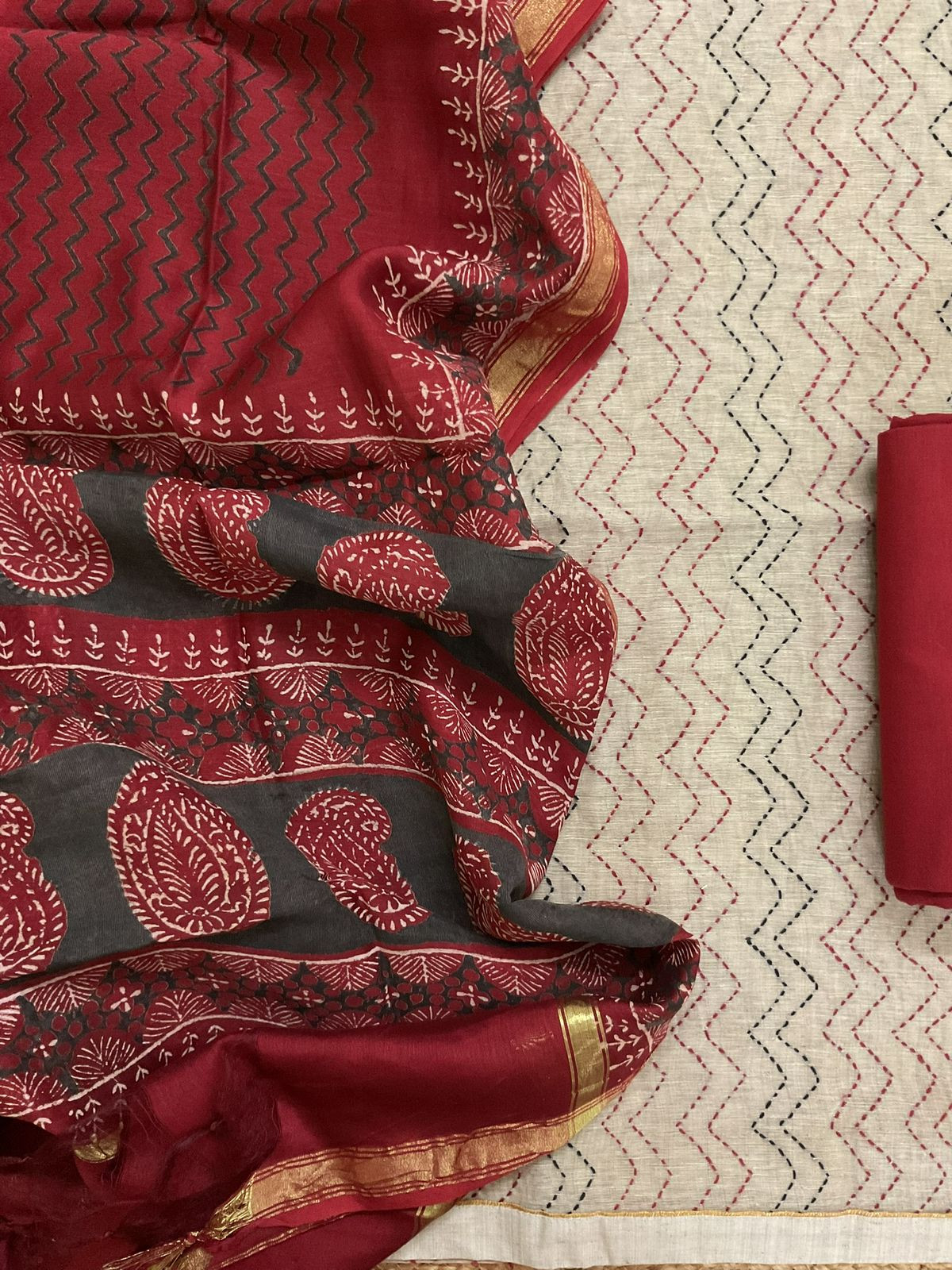 Soft Slub Chanderi Printed Embroidered Suit - Beige