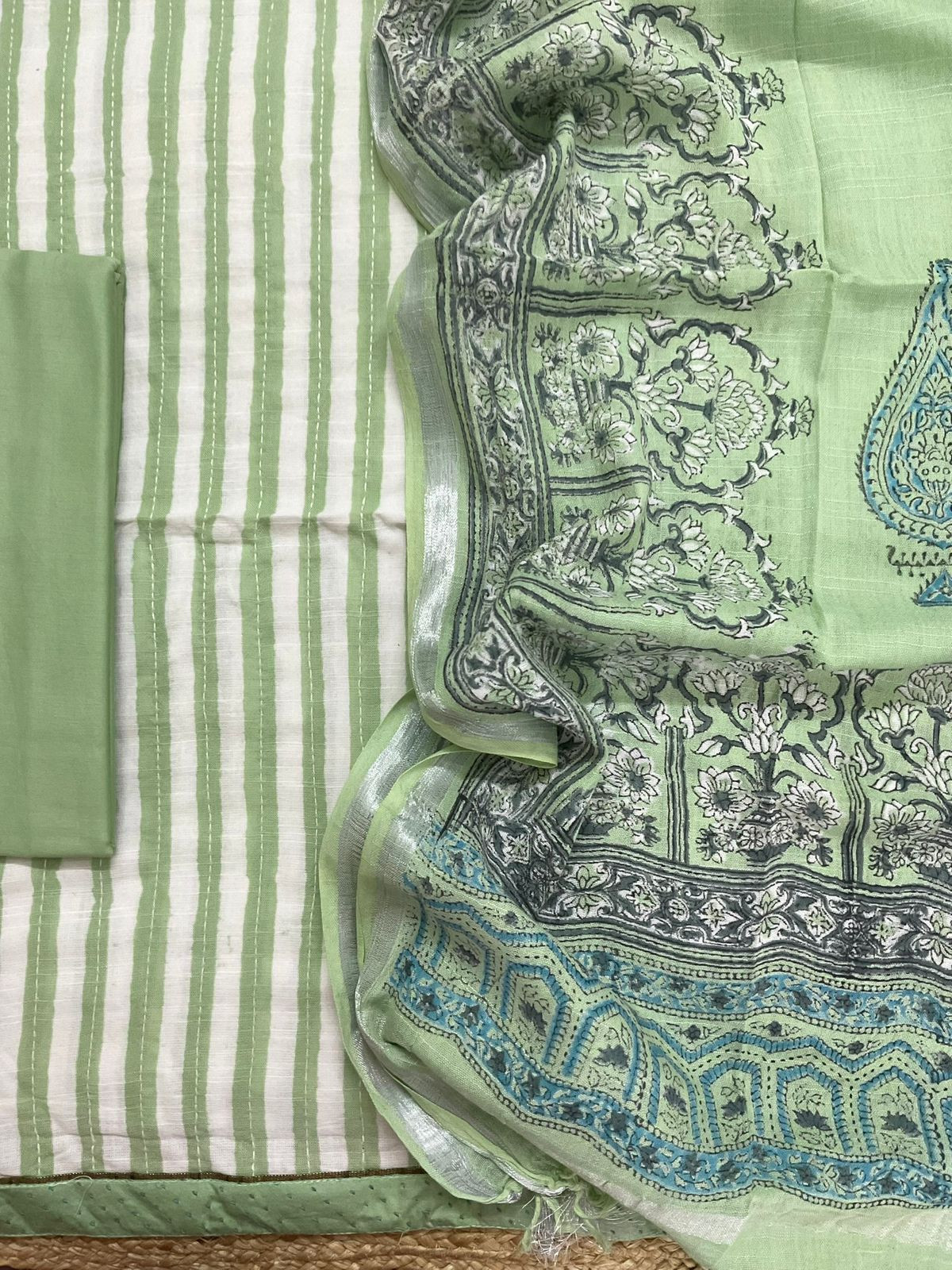 Soft Linen Jute Cotton Printed Embroidered Suit - Green