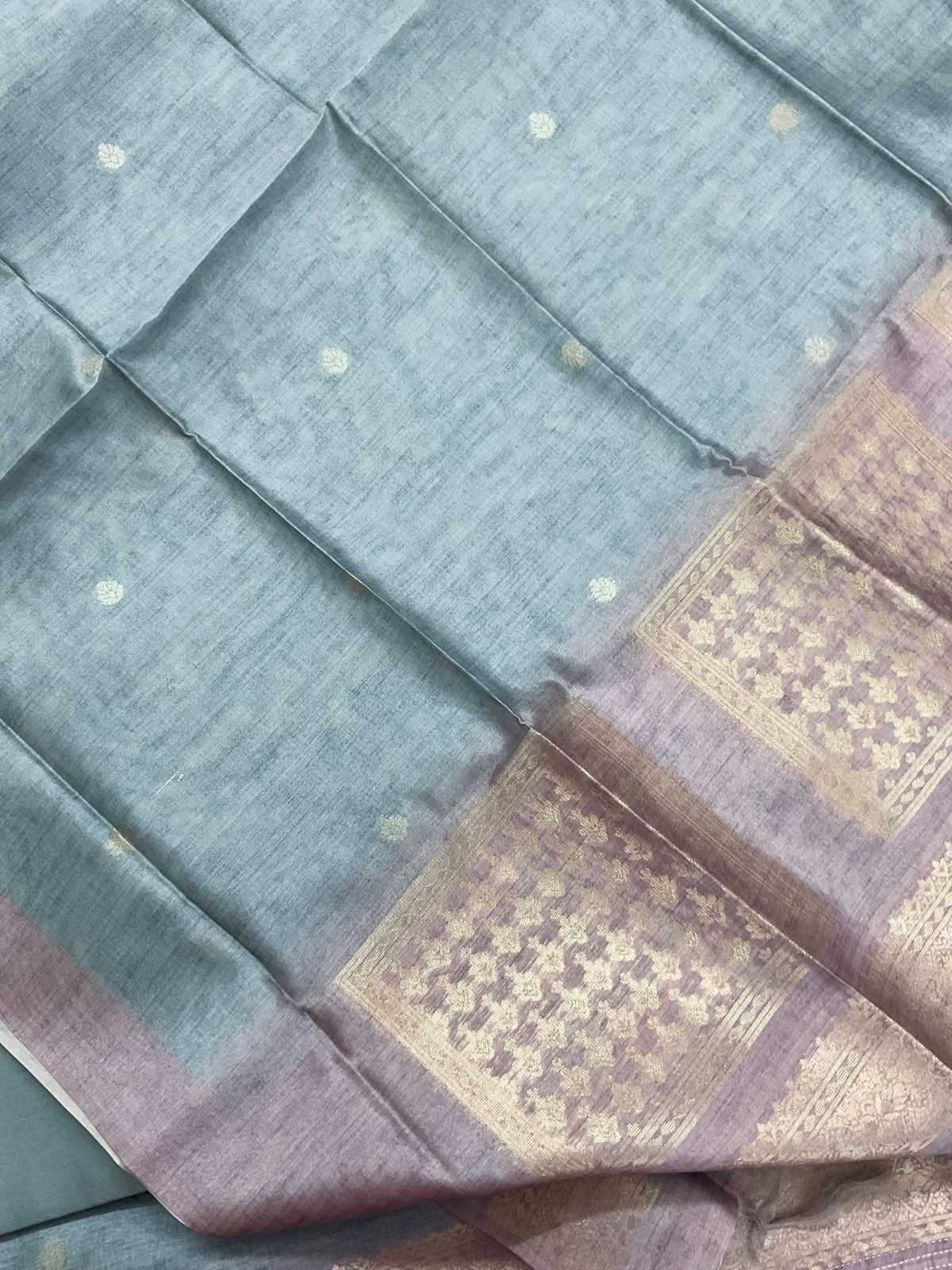 Soft Semi Tussar Silk Jamdani Weaved Suit - Grey