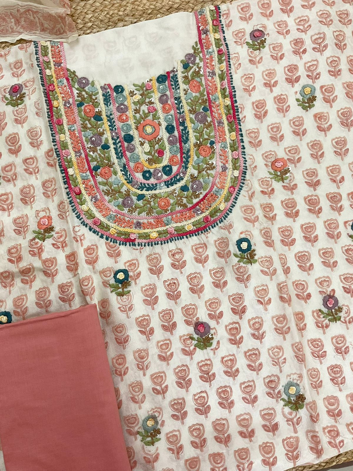 Pure Muslin Printed Embroidered Suit - Cream