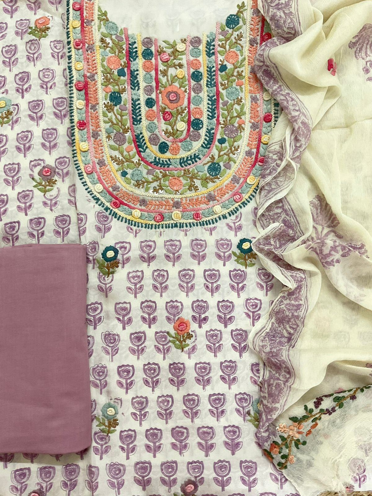 Pure Muslin Printed Embroidered Suit - Cream