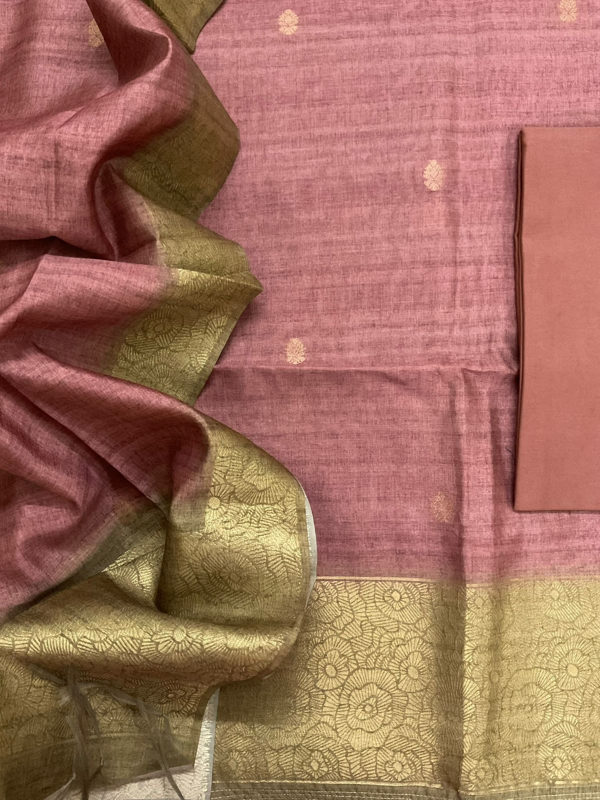 Soft Semi Tussar Silk Jamdani Weaved Suit - Peach