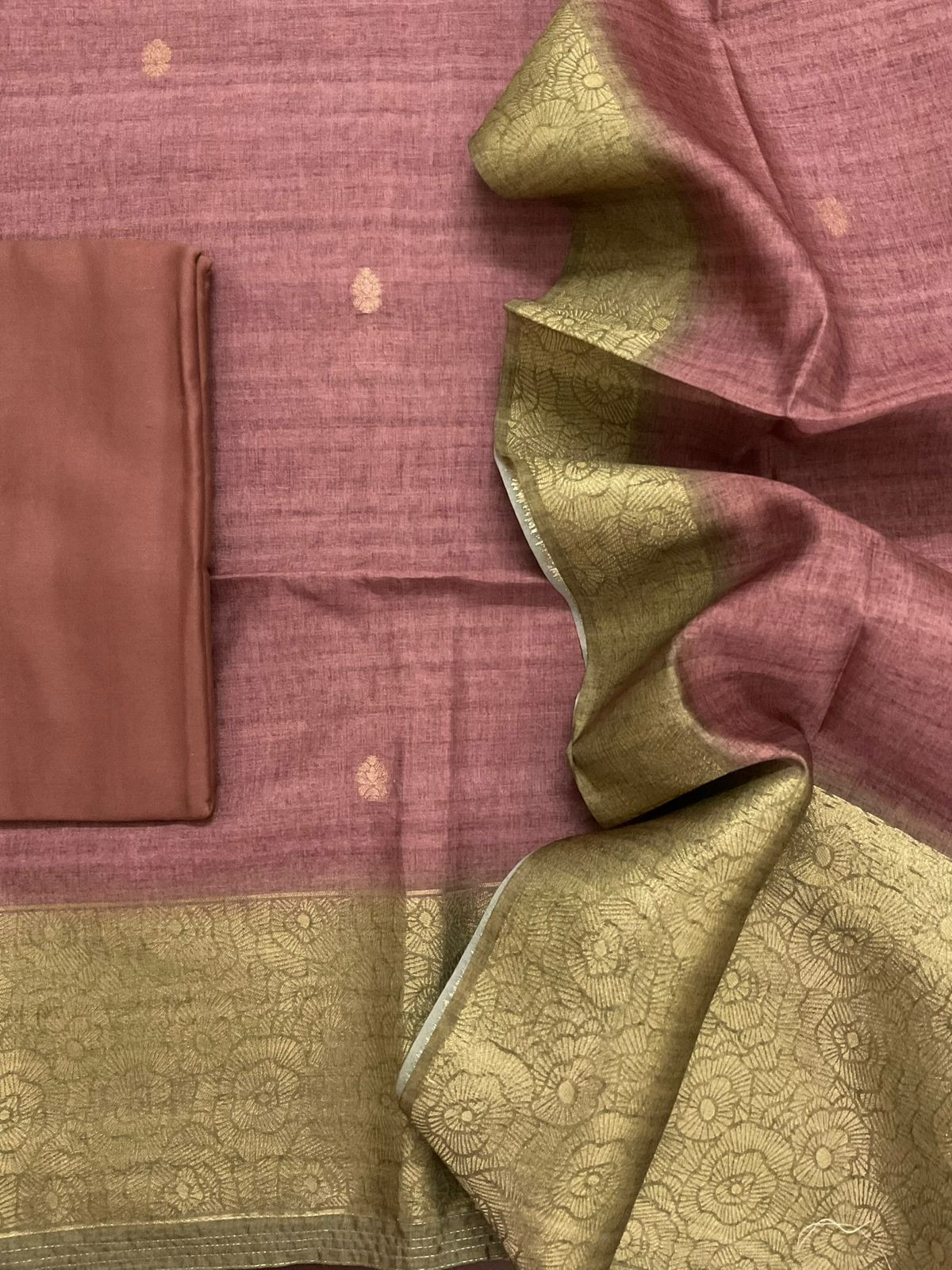 Soft Semi Tussar Silk Jamdani Weaved Suit - Peach