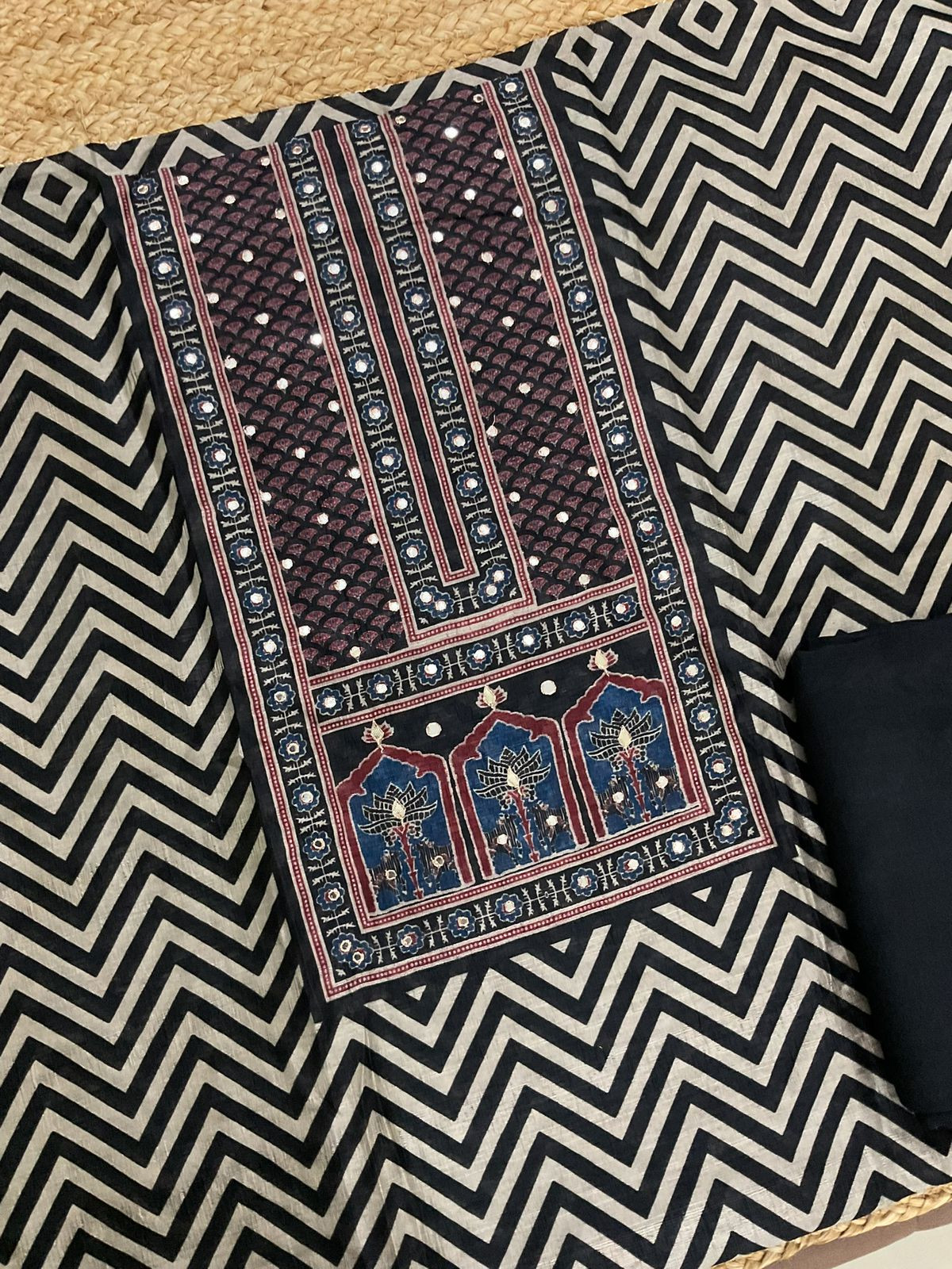 Soft Semi Raw Silk Printed Embroidered Suit - Black