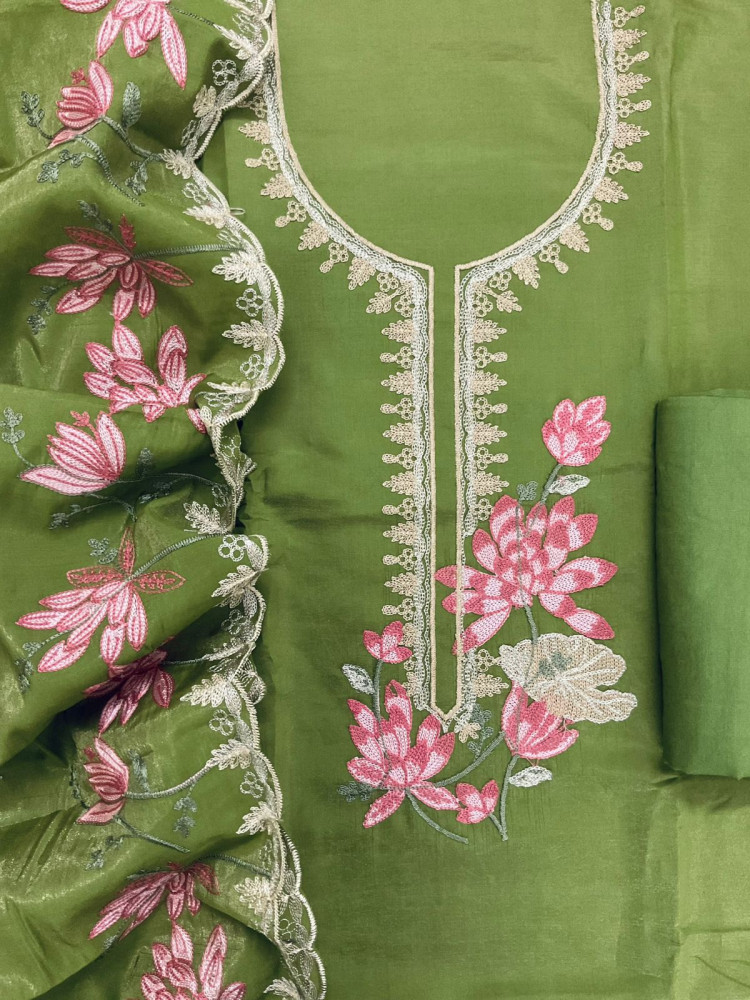 Image of Soft Tissue Chanderi Embroidered Suit - Green