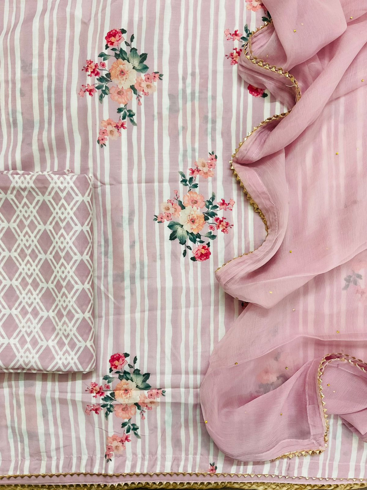 Pure Muslin Printed Suit - Pink