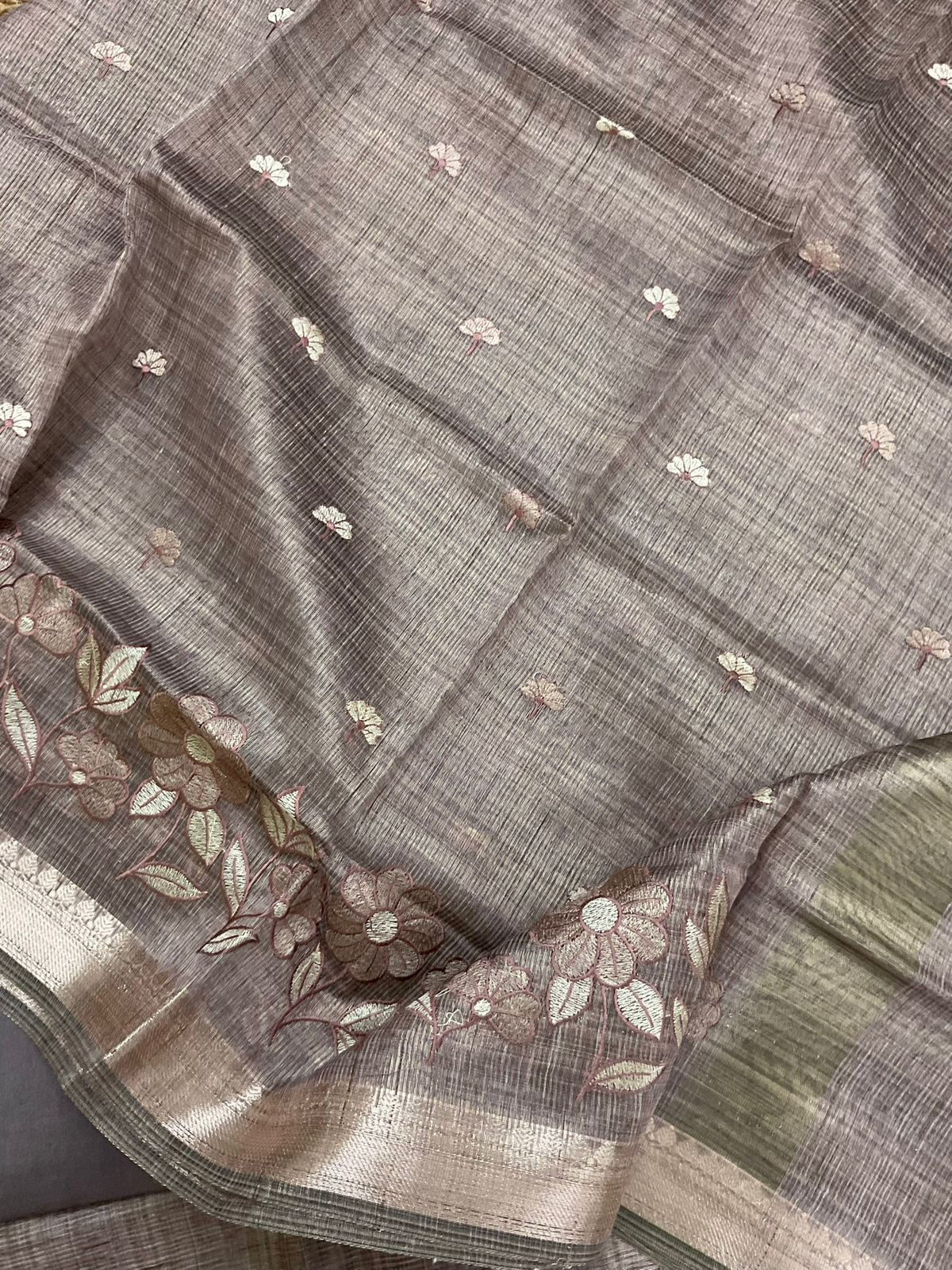 Soft Tissue Raw Silk Embroidered Suit - Mauve