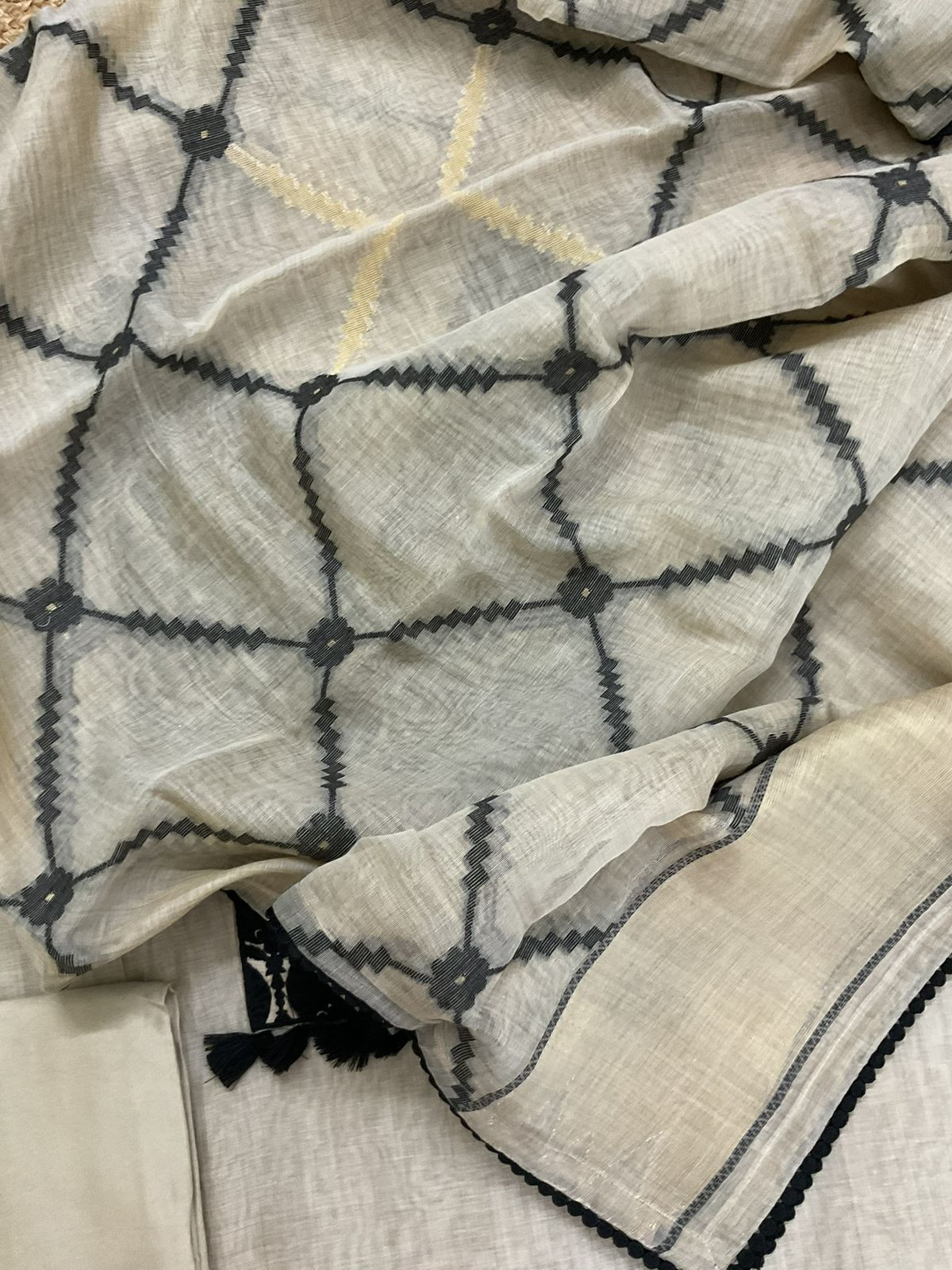 Pure Slub Chanderi Jamdani Weaved Embroidered Suit - Beige