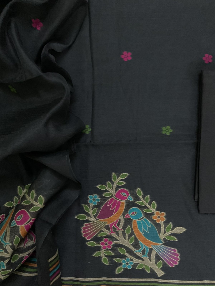 Image of Soft Slub Chanderi Jamdani Weaved Suit - Black