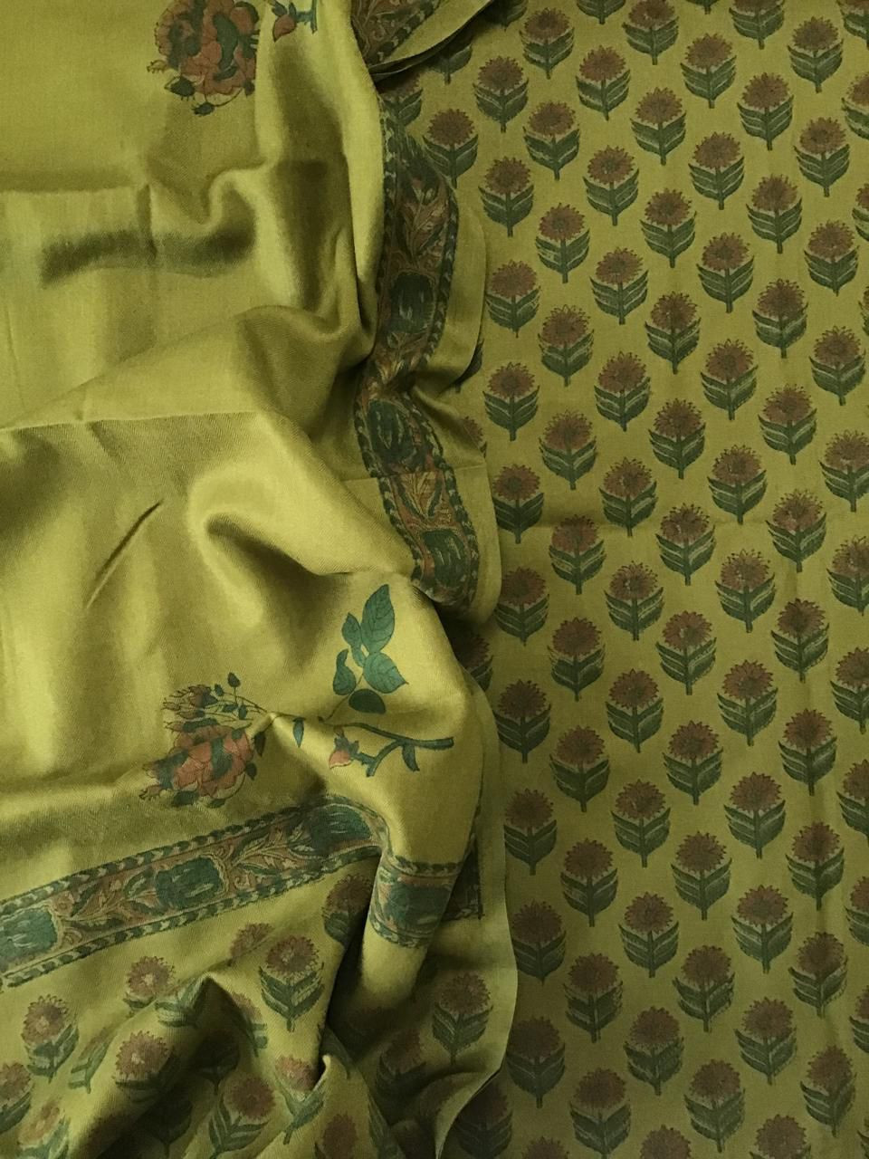 Soft Woollen Slub Silk Block Printed Suit - Green