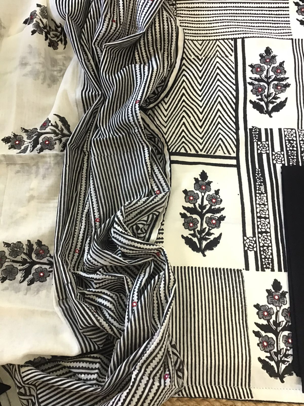 Pure Cotton Printed Embroidered Suit - Offwhite