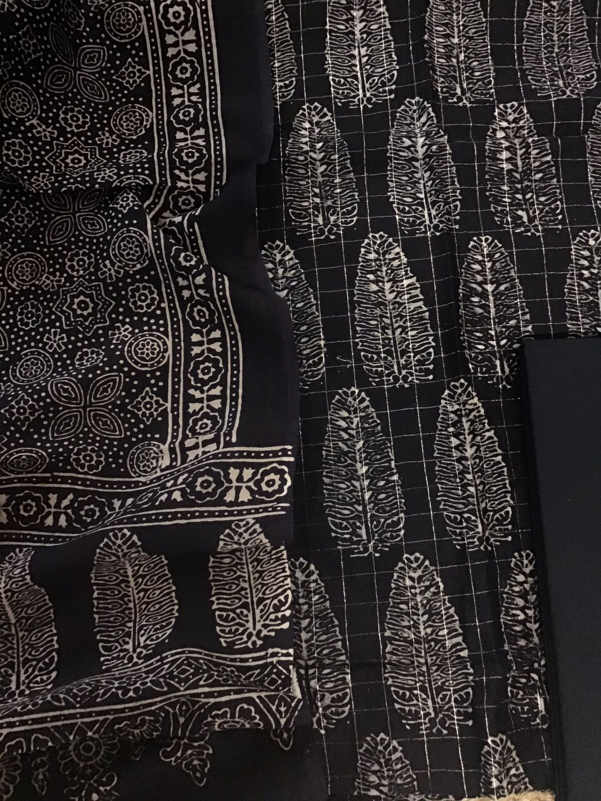 Pure Maheshwari Silk Printed Banarasi Weaved Suit - Black