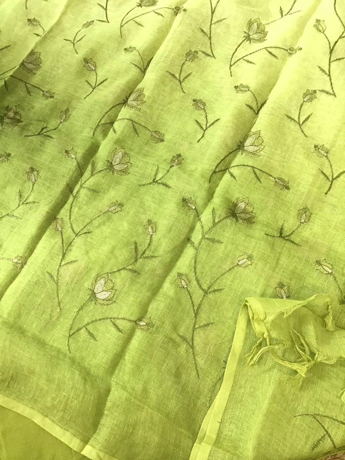 Pure Linen Jute Cotton Shaded Embroidered Suit - Green