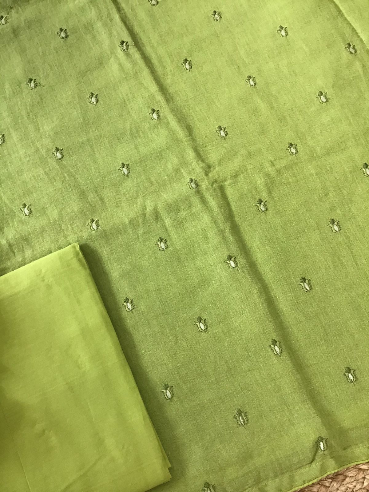 Pure Linen Jute Cotton Shaded Embroidered Suit - Green
