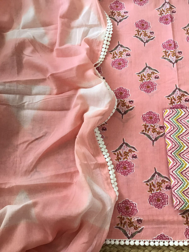 Image of Pure Cotton Printed Suit - Peach