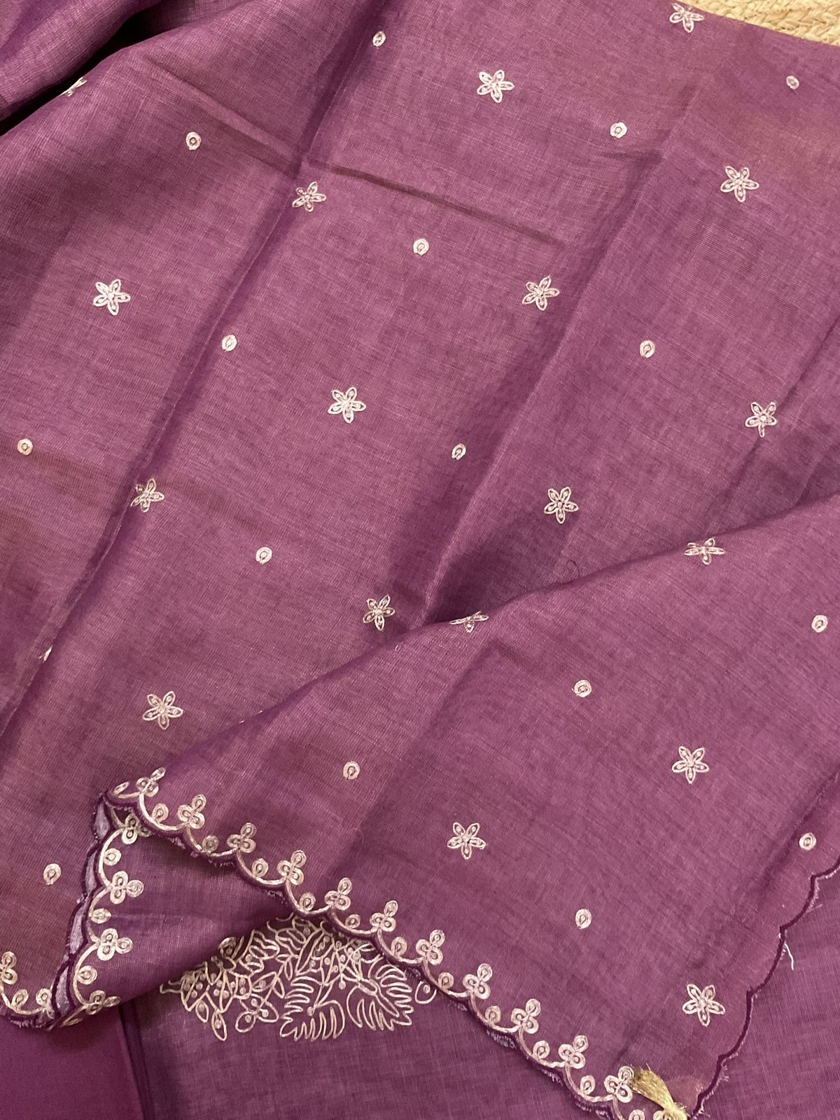 Soft Tissue Slub Cotton Embroidered Suit - Wine