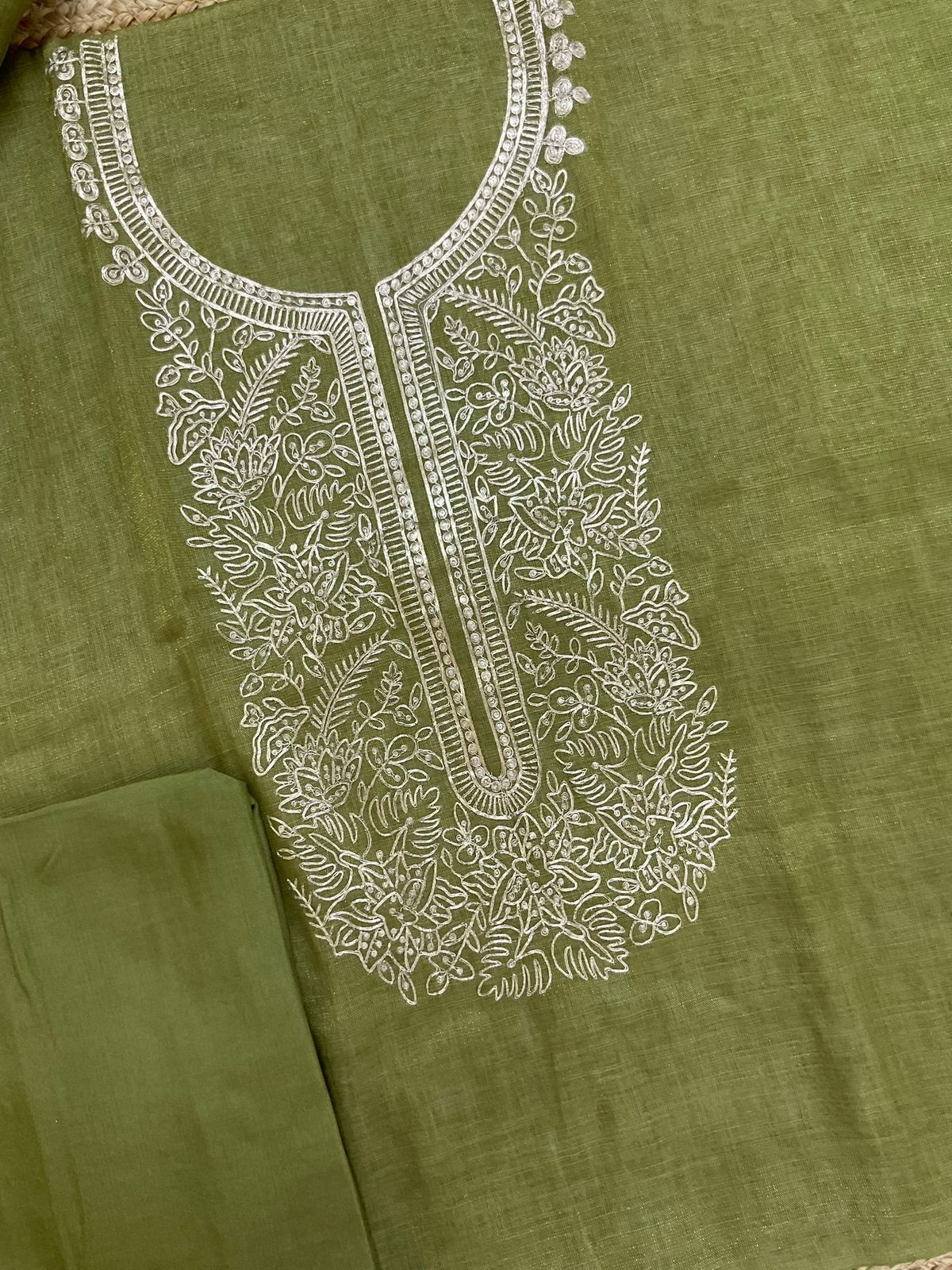 Soft Tissue Slub Cotton Embroidered Suit - Green