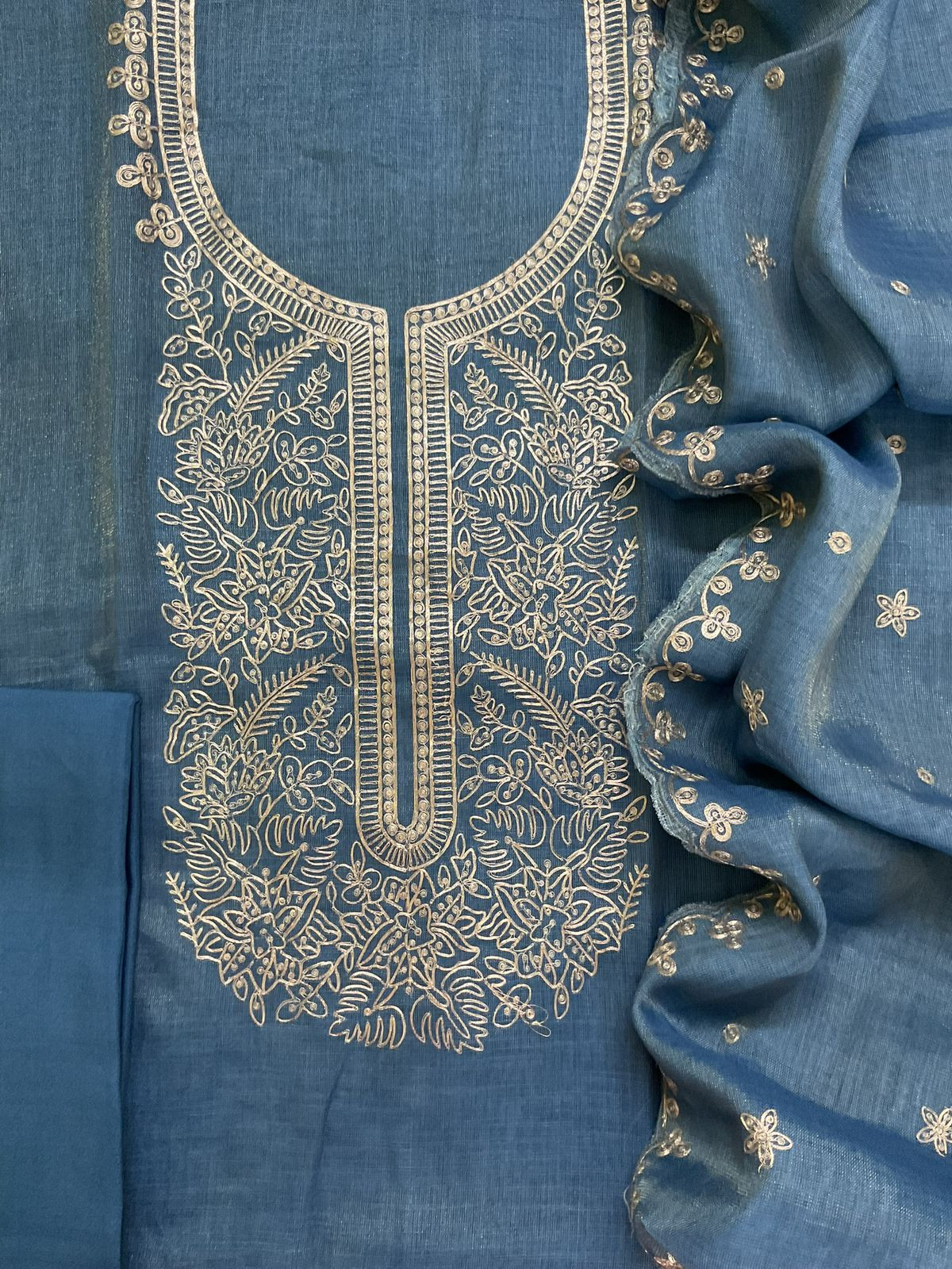Soft Tissue Slub Cotton Embroidered Suit - Blue