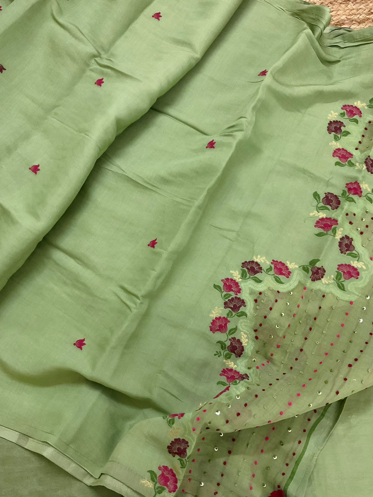 Pure Muslin Jamdani Weaved Embroidered Suit - Green
