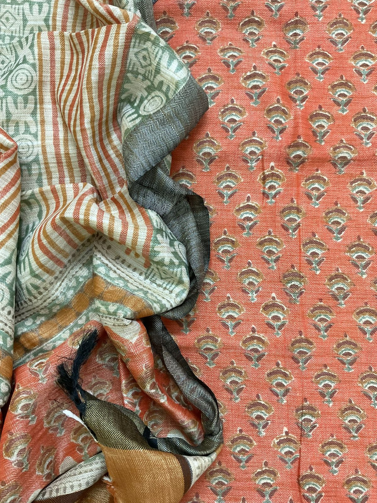 Soft Pashmina Khadi Silk Printed Suit - Peach