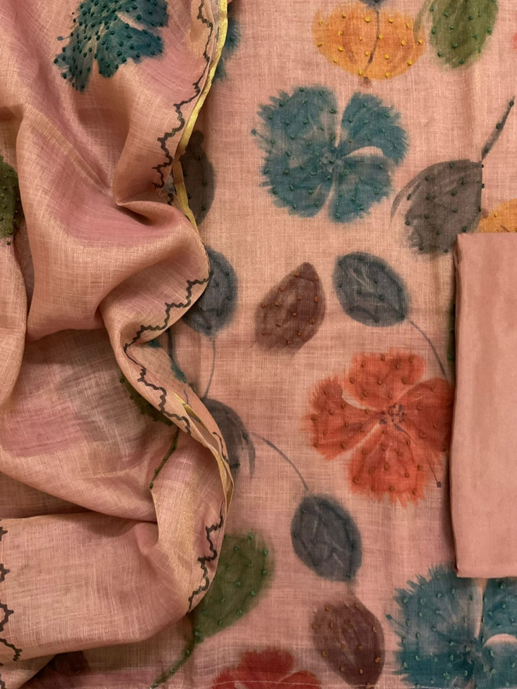 Image of Soft Tissue Slub Cotton Printed Embroidered Suit - Peach