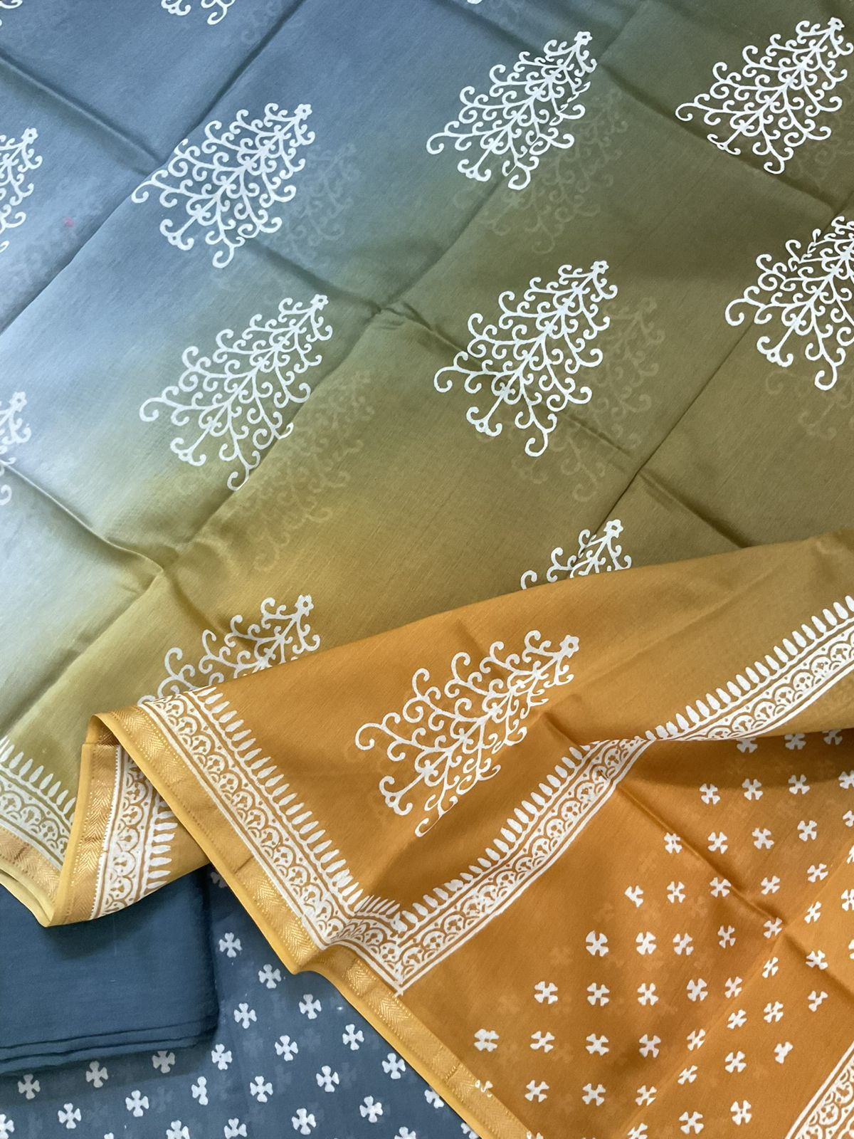 Pure Maheshwari Silk Printed Suit - Grey