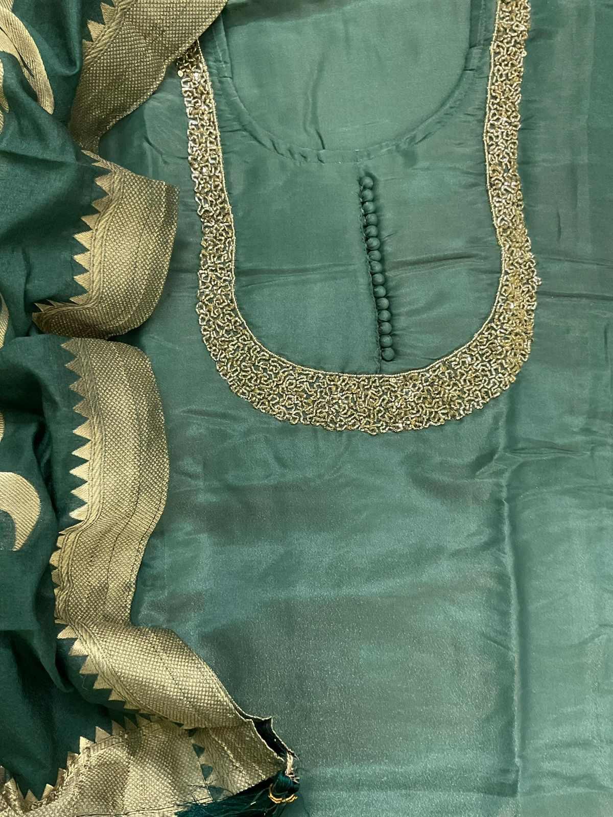 Soft Tissue Shimmer Silk Banarasi Weaved Embroidered Suit - Green