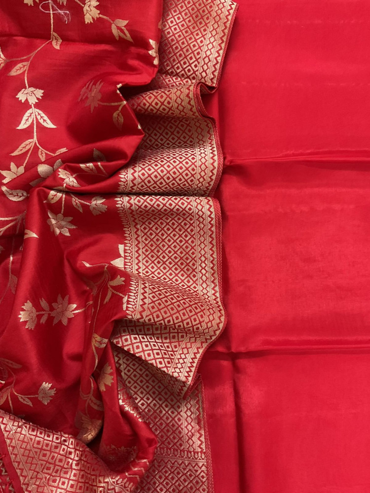 Image of Soft Dola Silk Banarasi Weaved Suit - Red