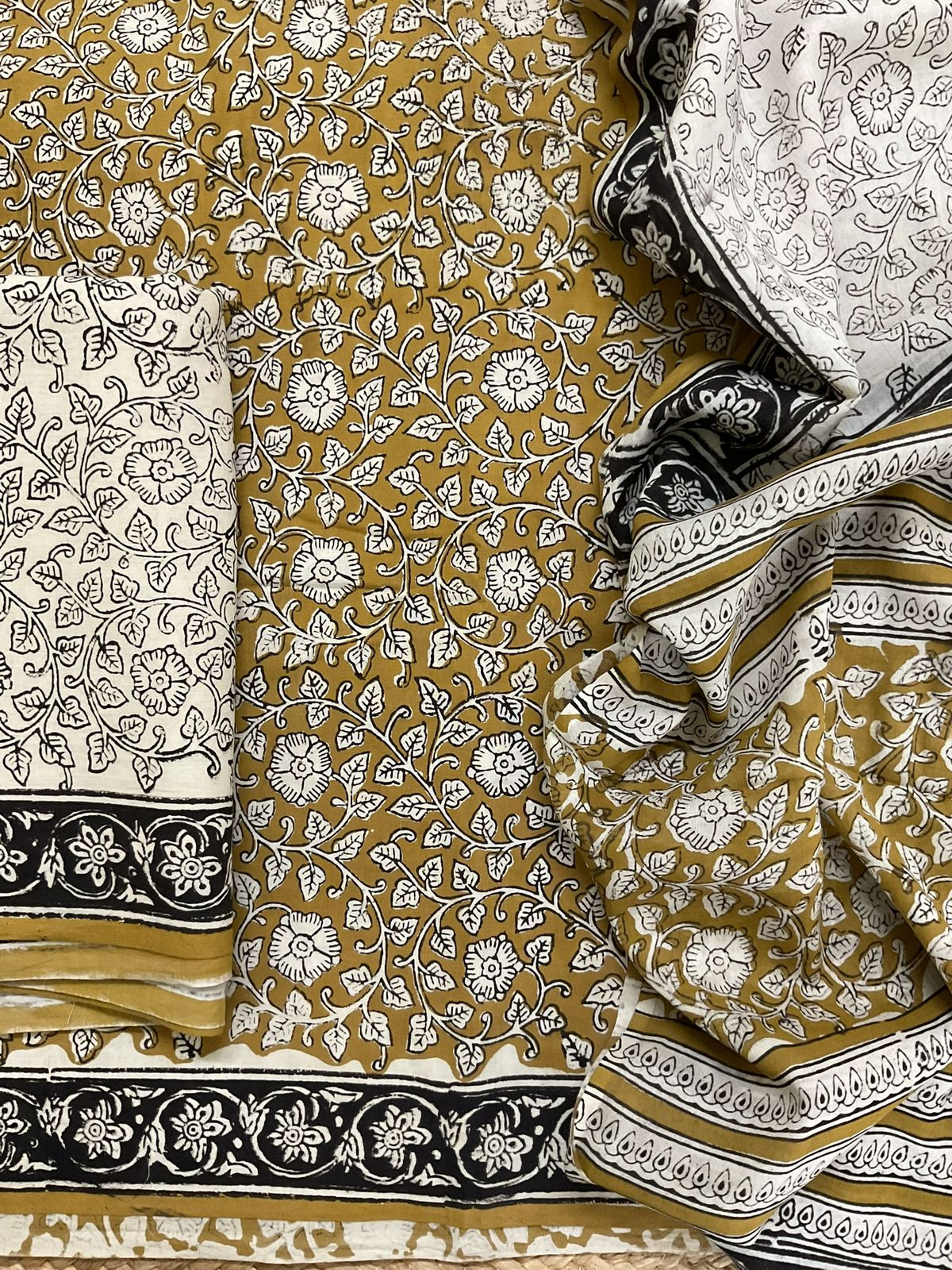 Pure Mul Cotton Printed Suit - Yellow