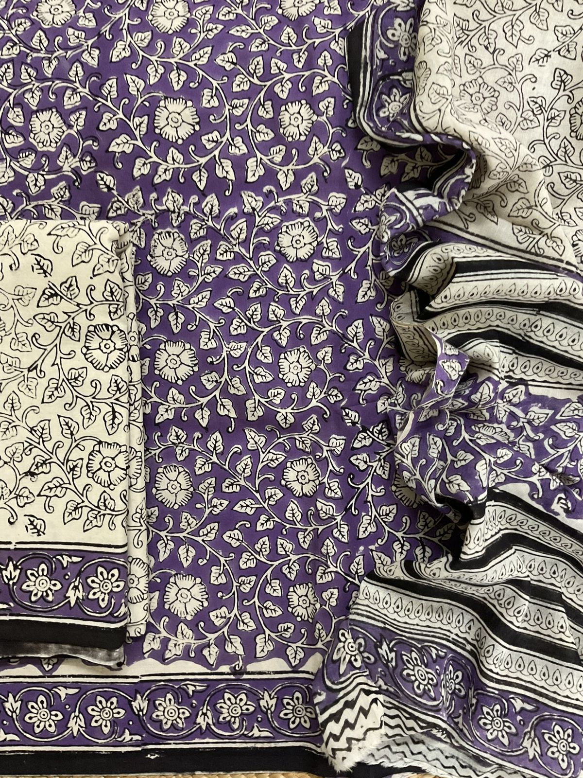 Pure Mul Cotton Printed Suit - Purple