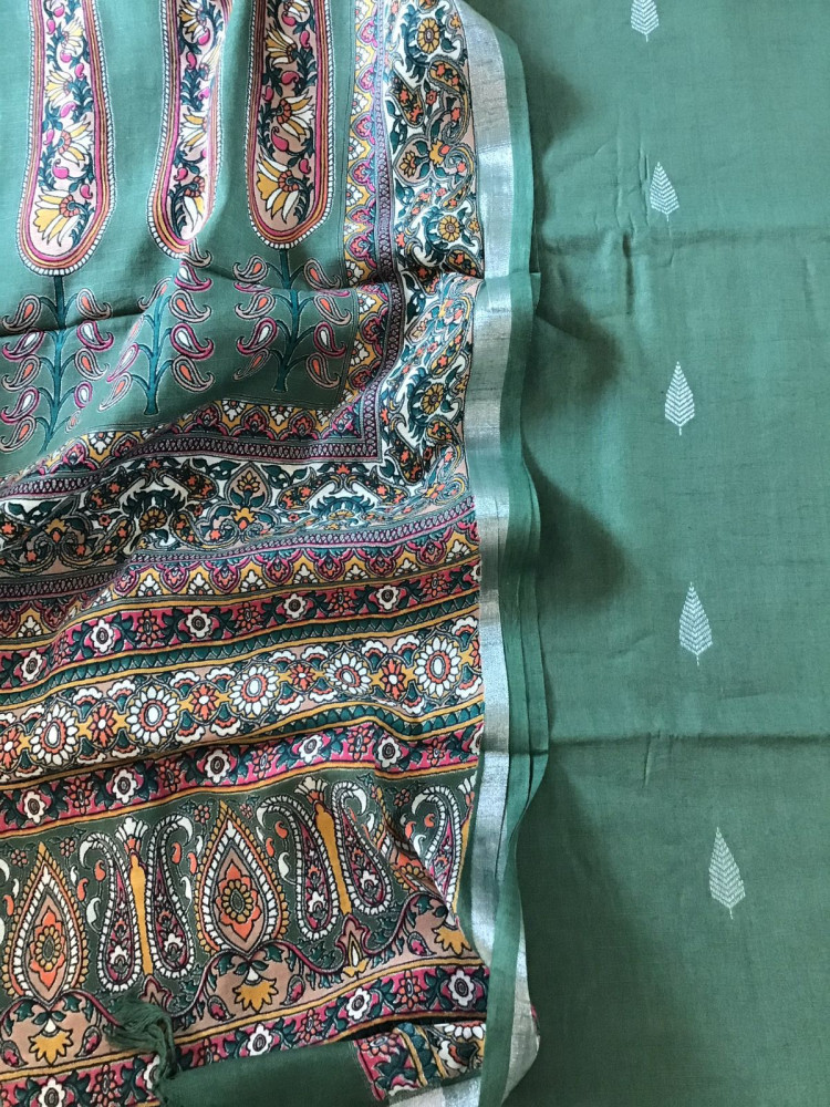 Image of Pure Linen Jute Cotton Printed Suit - Green