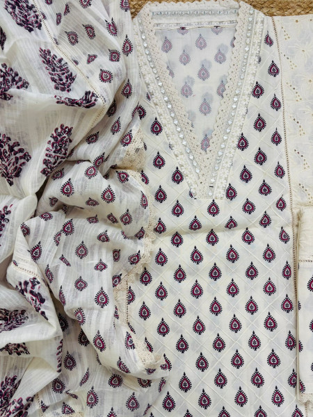 Image of Pure Cotton Printed Embroidered Suit - Cream