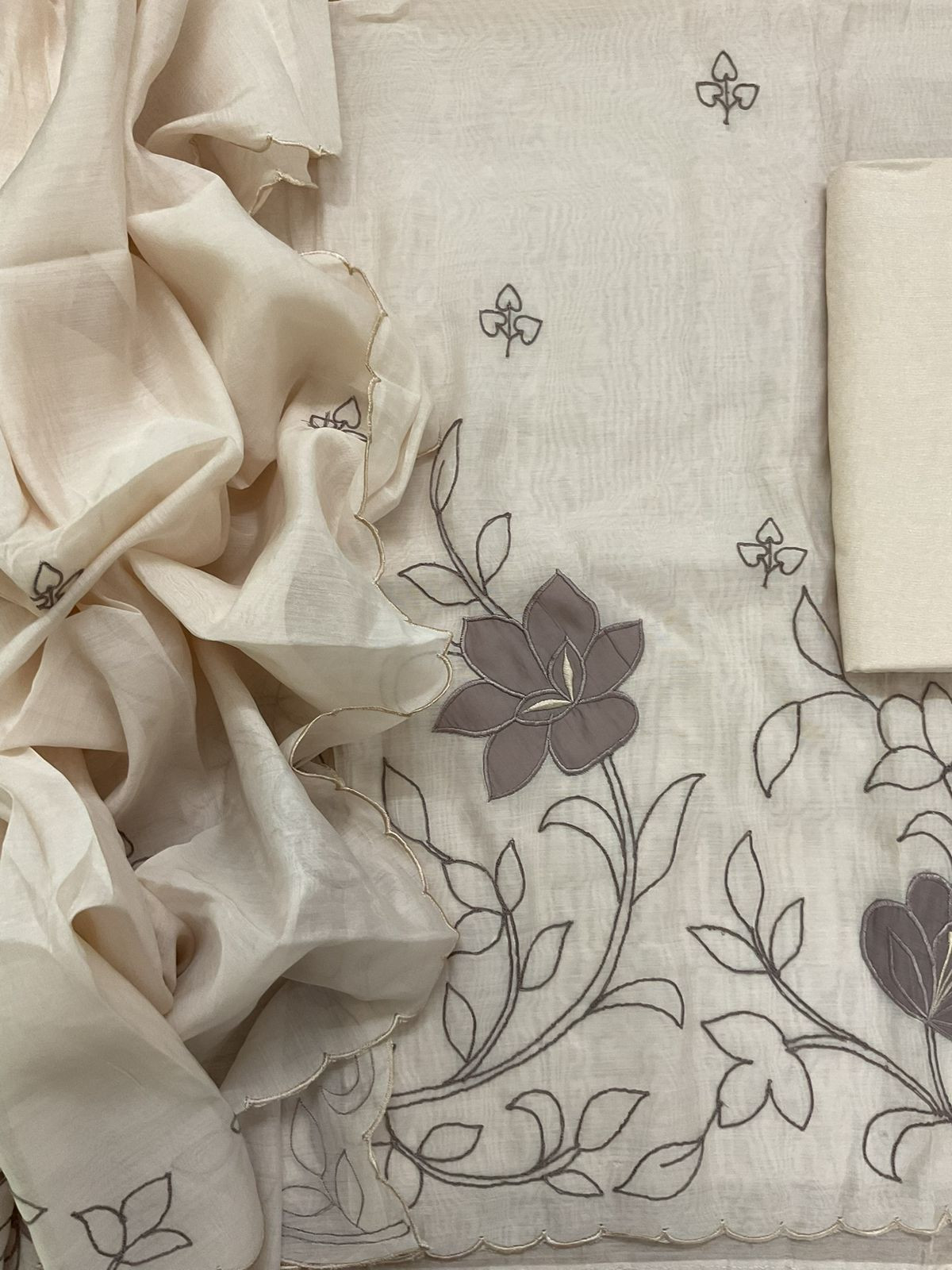 Pure Muslin Embroidered Suit - Cream