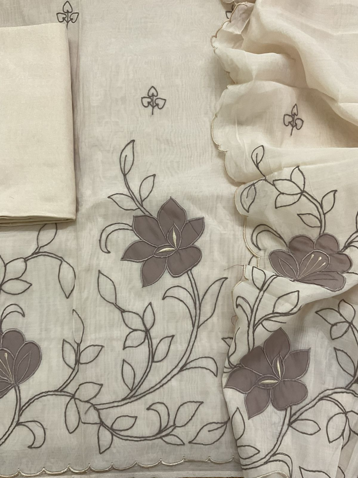 Pure Muslin Embroidered Suit - Cream