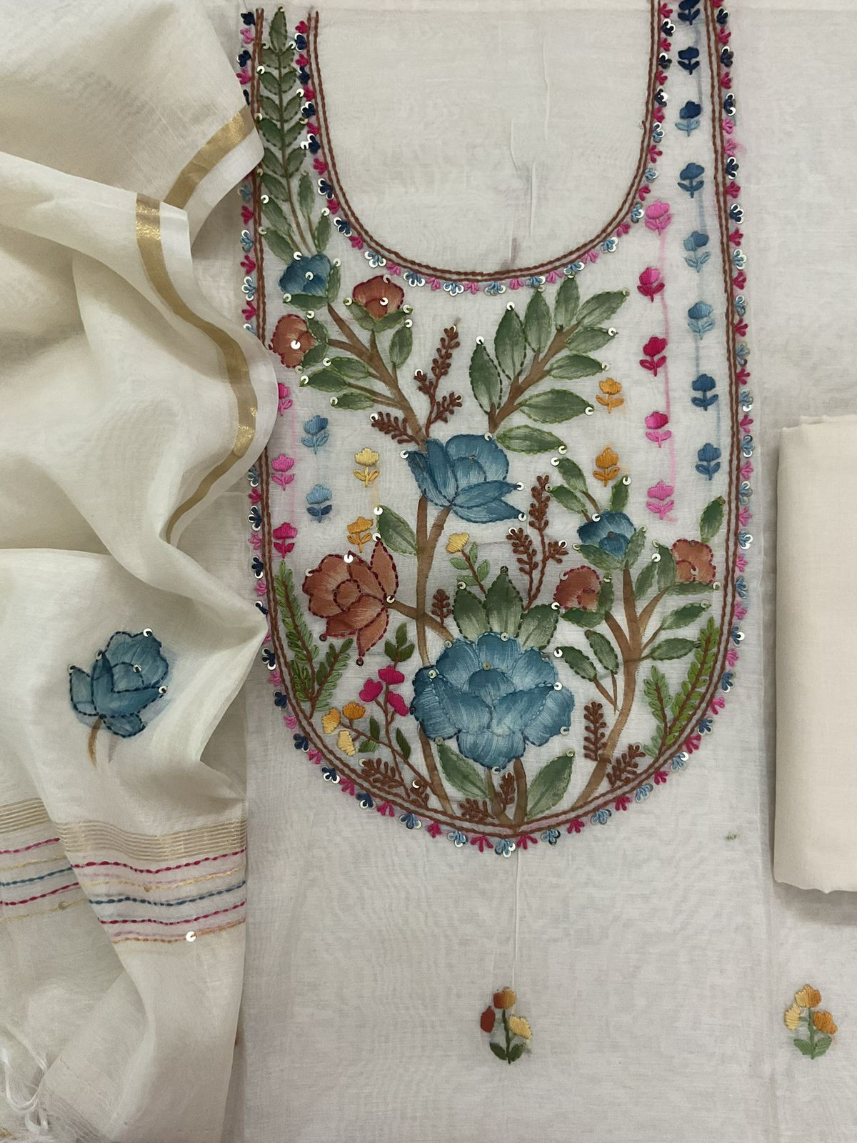 Soft Chanderi Brush Painted Embroidered Suit - Off White