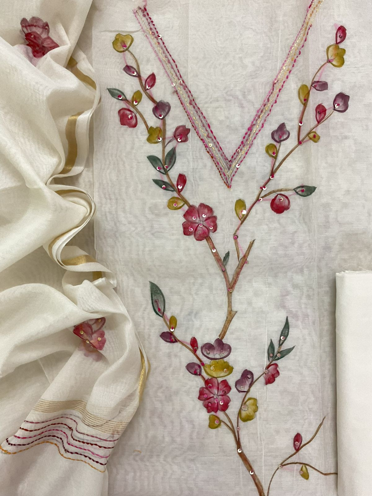 Soft Chanderi Brush Painted Embroidered Suit - Off White