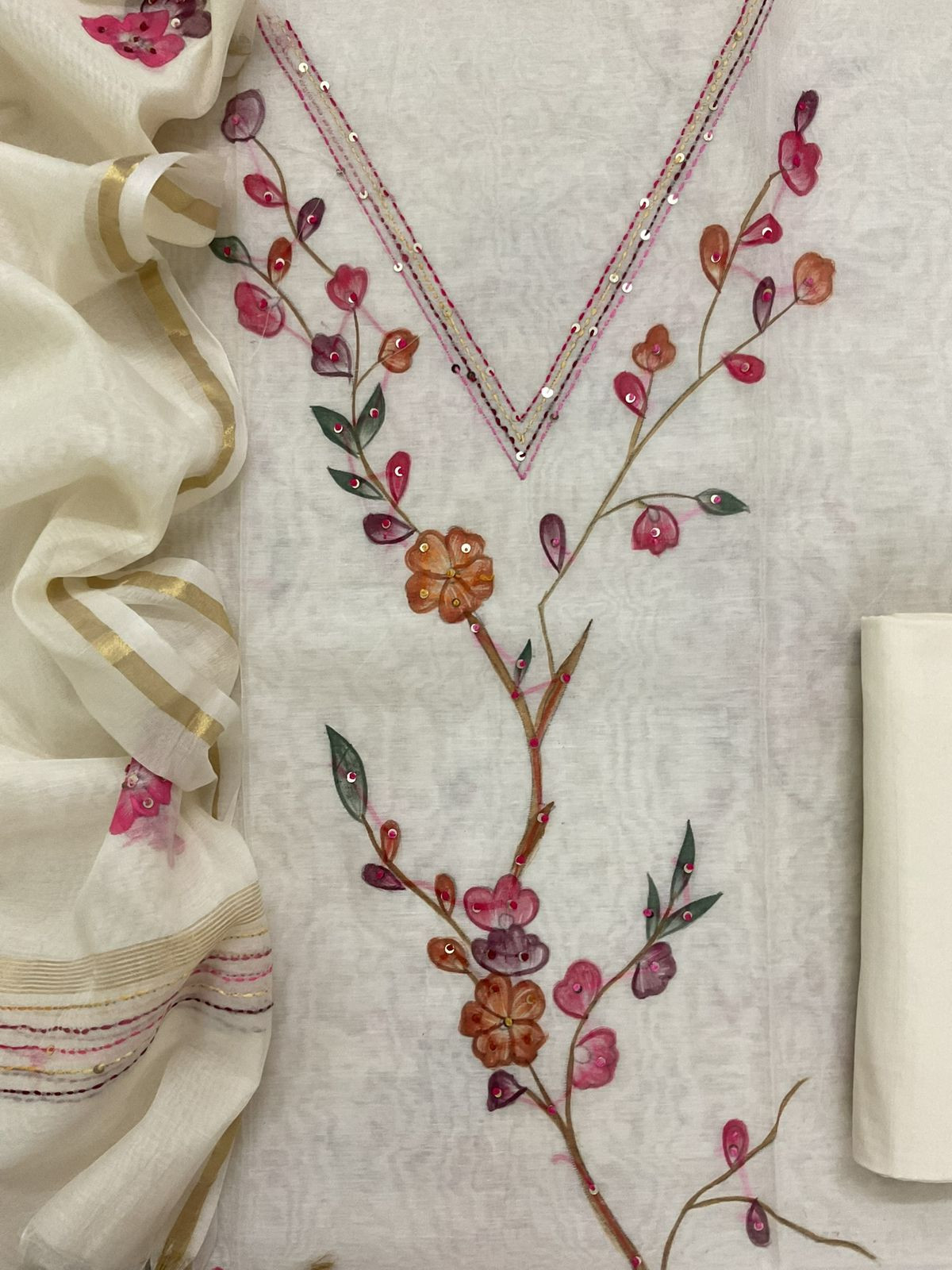 Soft Chanderi Brush Painted Embroidered Suit - Off White