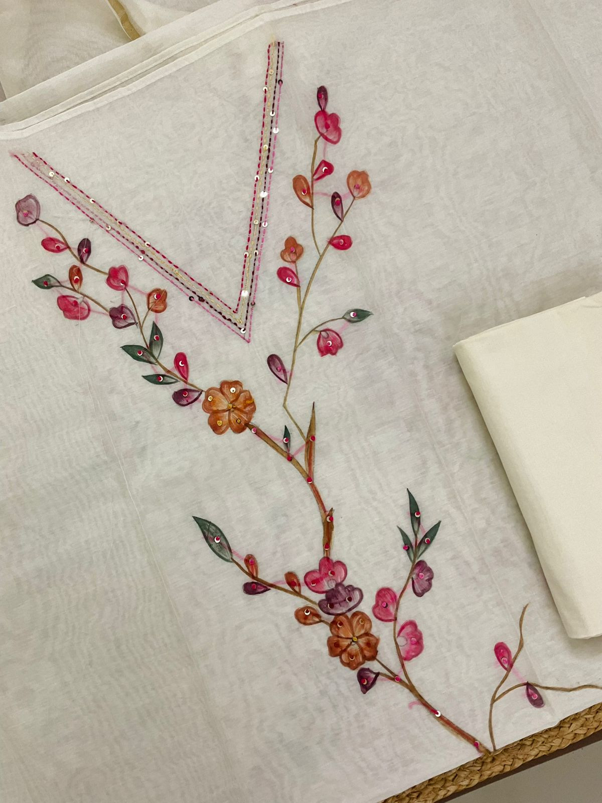 Soft Chanderi Brush Painted Embroidered Suit - Off White